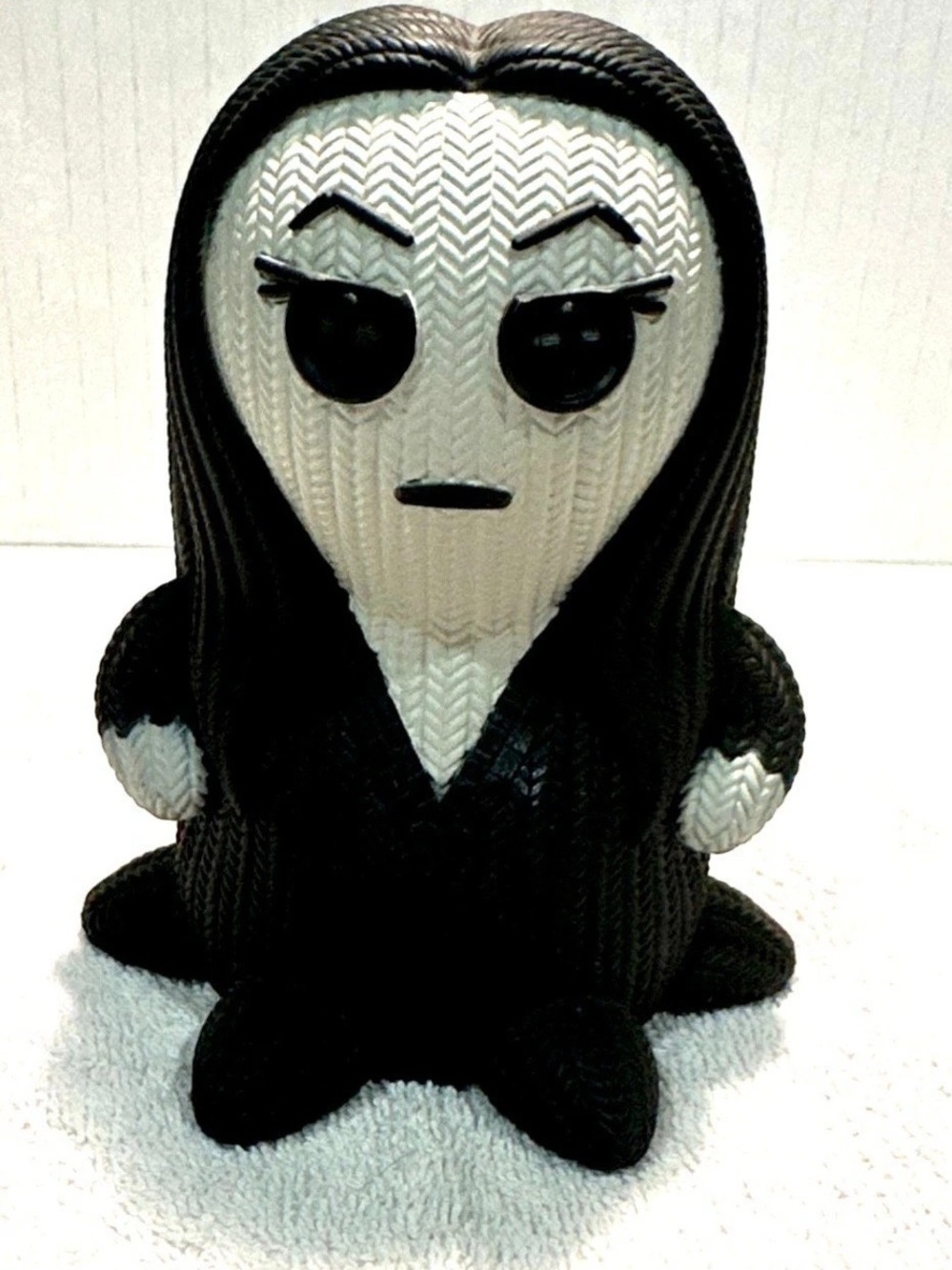 Adams family Morticia MGM Orion TM Tee Black & White Figure Like New Great for H